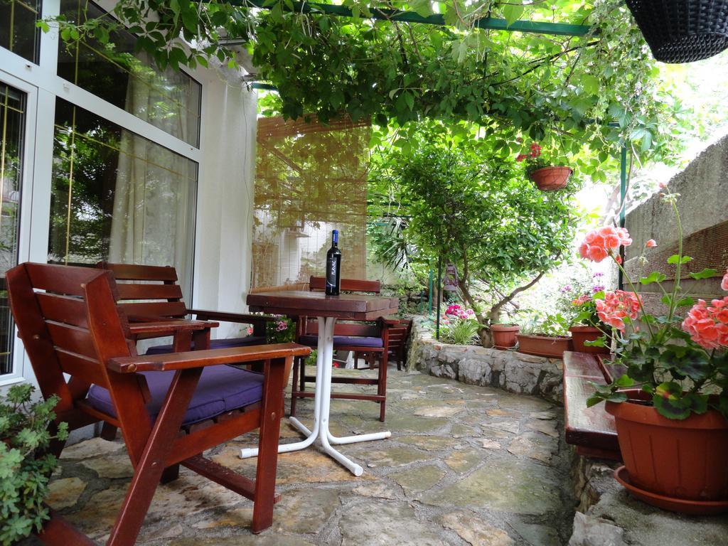 מאקרסקה Apartments Anica & Gabriela מראה חיצוני תמונה