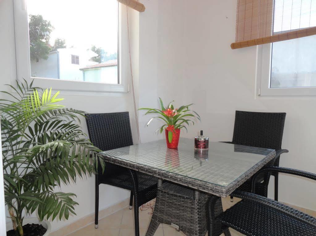 מאקרסקה Apartments Anica & Gabriela מראה חיצוני תמונה