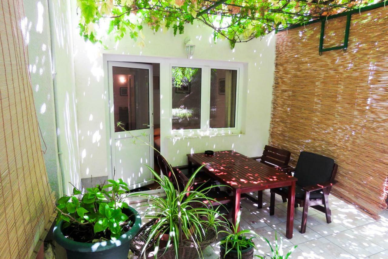 מאקרסקה Apartments Anica & Gabriela מראה חיצוני תמונה