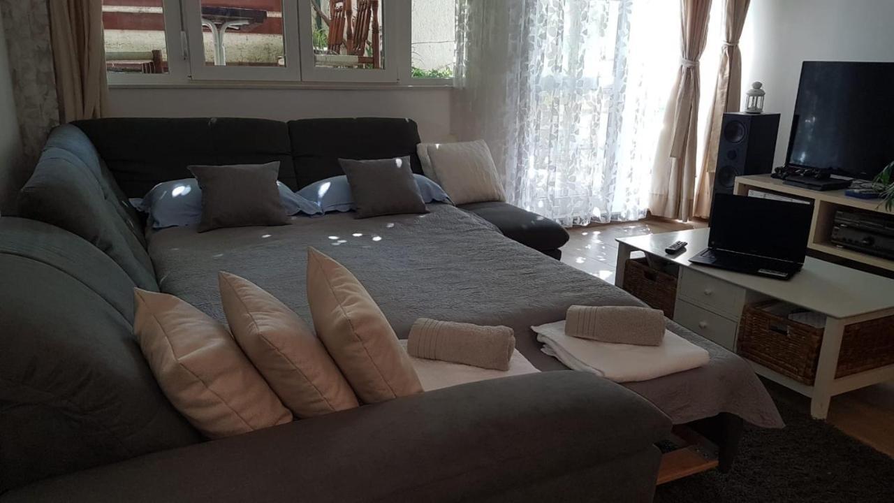 מאקרסקה Apartments Anica & Gabriela מראה חיצוני תמונה