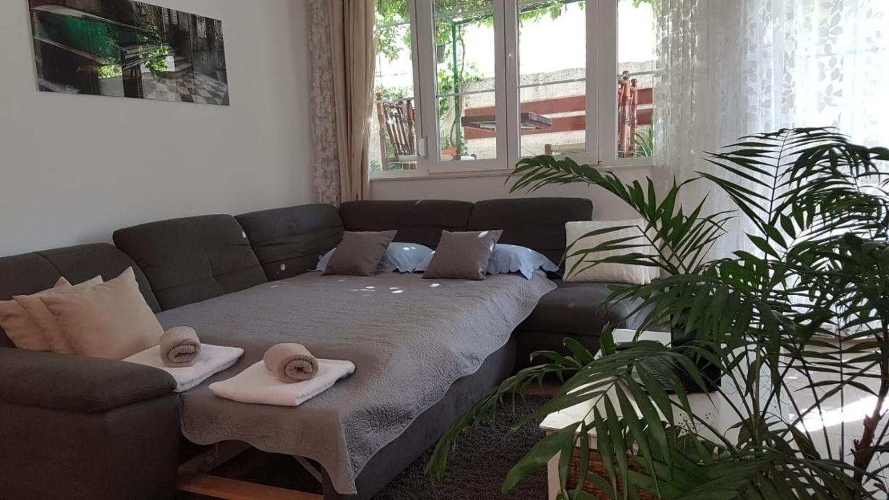 מאקרסקה Apartments Anica & Gabriela מראה חיצוני תמונה